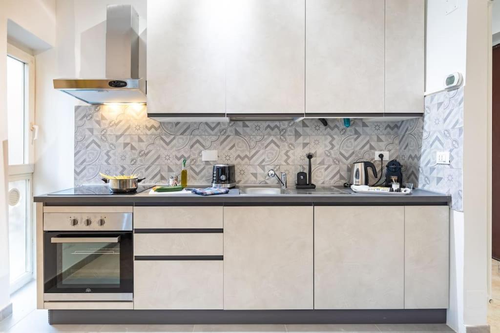 Appartamento Old Town-Porta Susa Free Parking Modern Flat X6 Torino Esterno foto