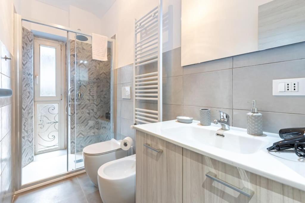 Appartamento Old Town-Porta Susa Free Parking Modern Flat X6 Torino Esterno foto